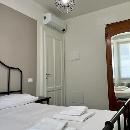 Casa De Paoli * 스트레사